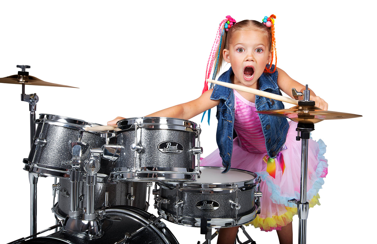 Pearl Drums Roadshow Junior series complete 5 pc drumset with 16" kick drum with hardware and throne RSJ-465-C-C