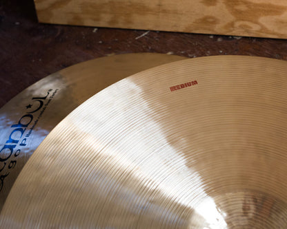 Istanbul Agop 22" TRADITIONAL JAZZ MEDIUM RIDE