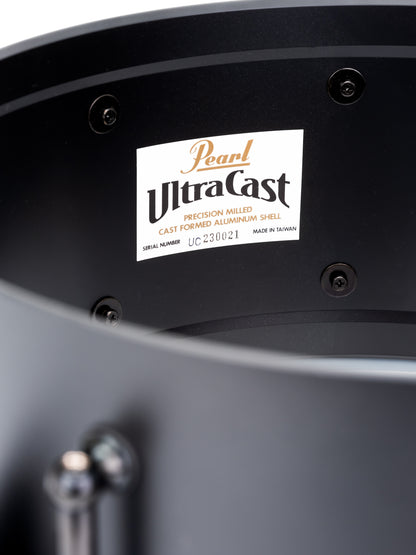 Pearl Ultracast Snare Drum 14"x6.5" UCA1465/B